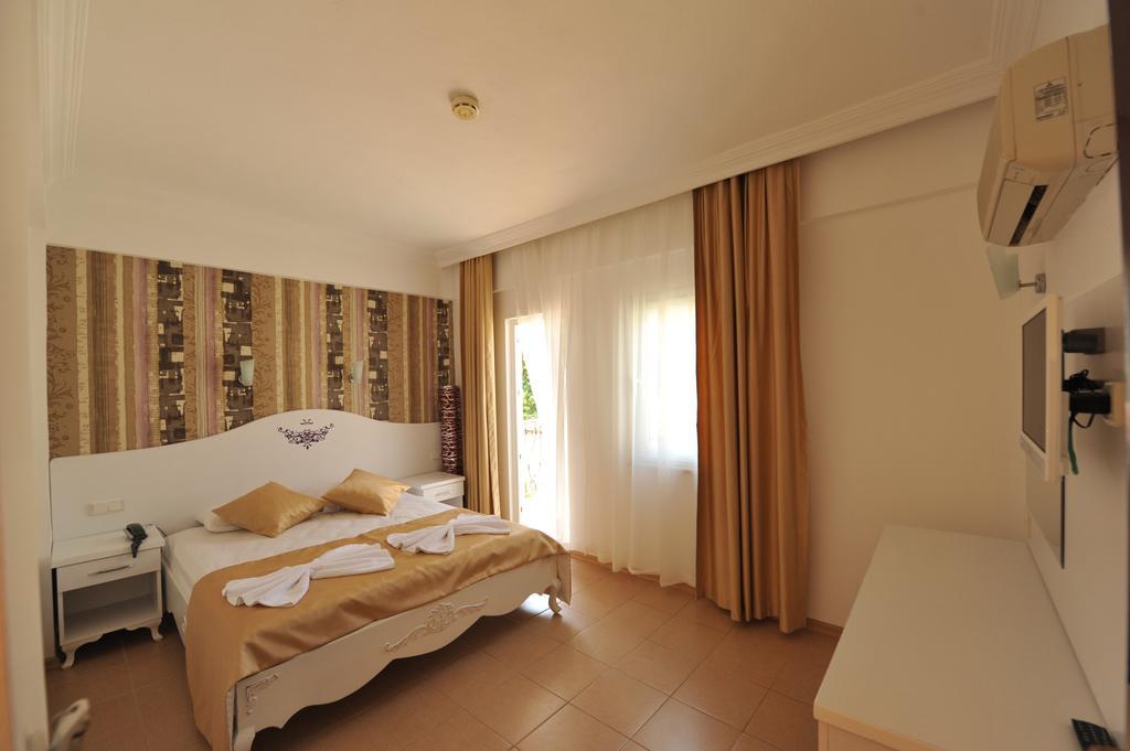 Taner Otel Ölüdeniz Zewnętrze zdjęcie