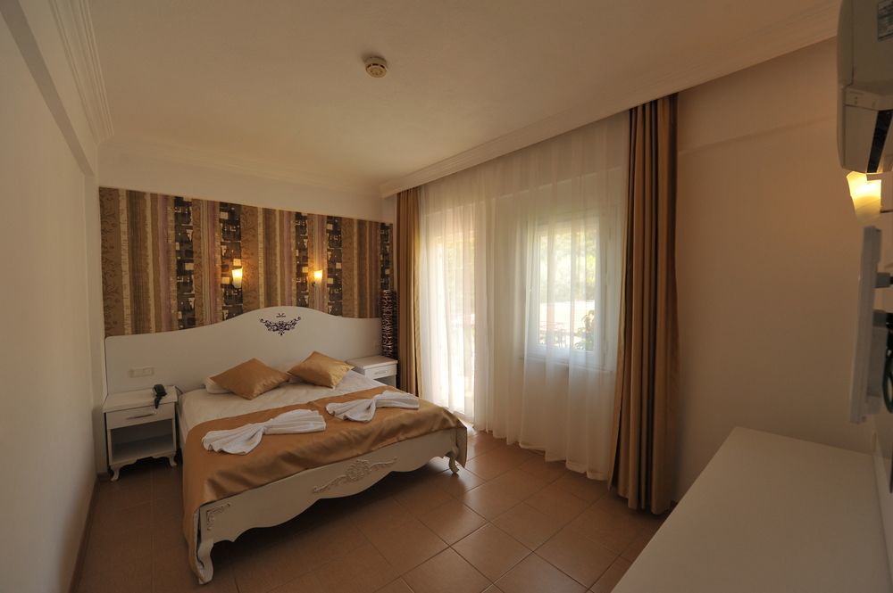 Taner Otel Ölüdeniz Zewnętrze zdjęcie